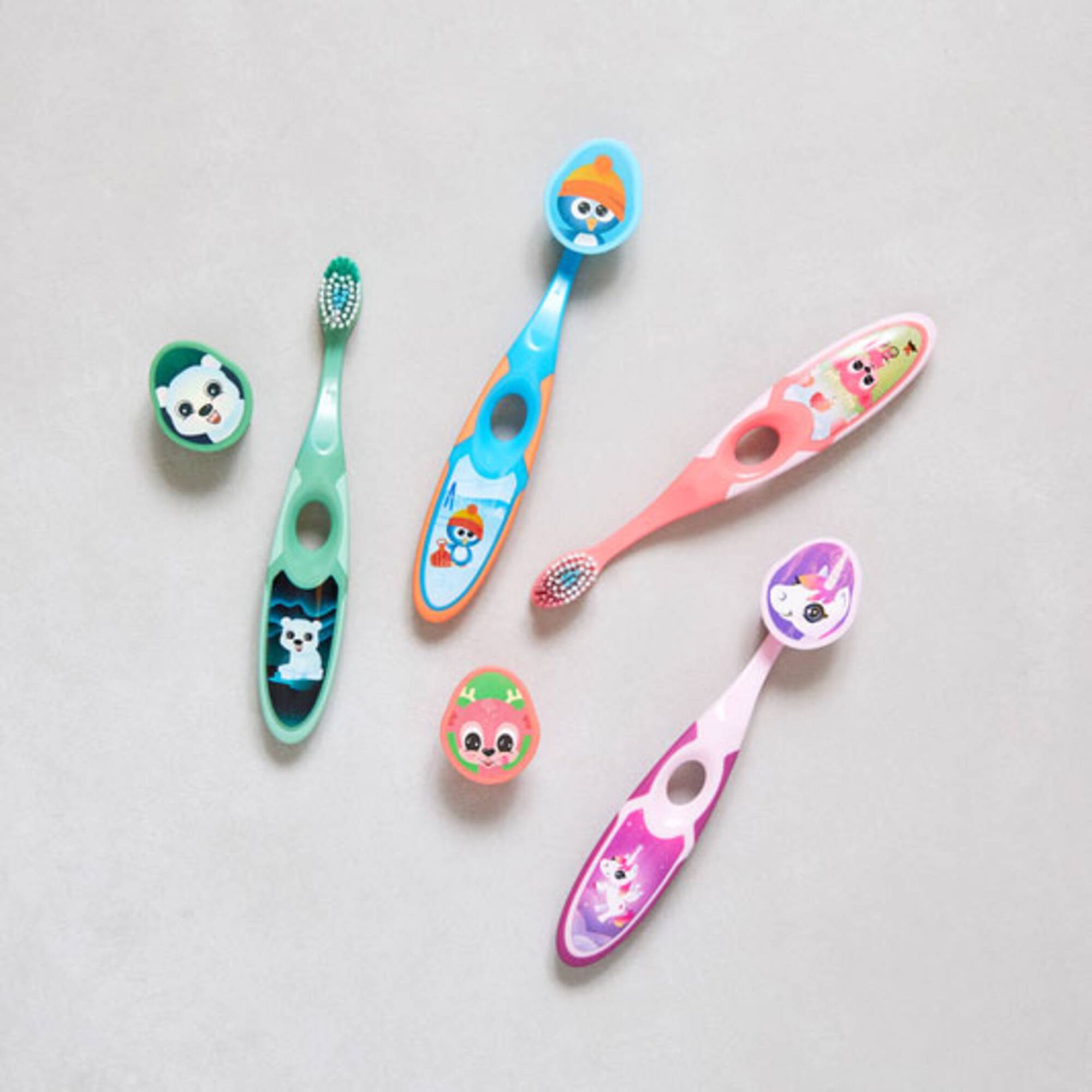 Escova de Dentes Crian&ccedil;a 3 a 5 Anos