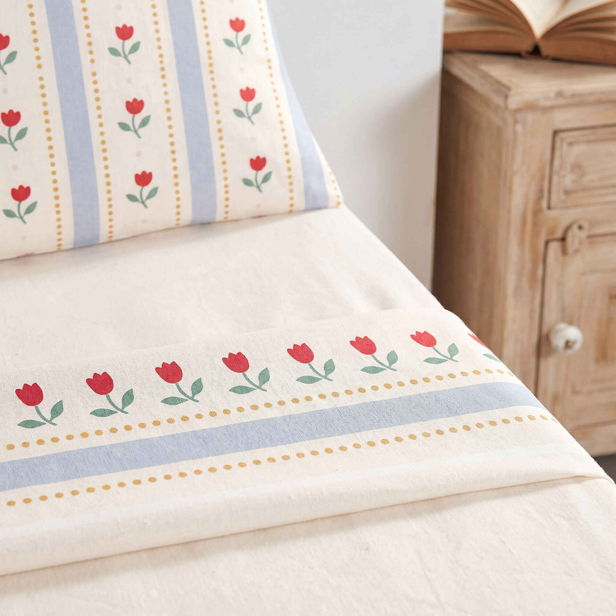 Conjunto de Len&ccedil;&oacute;is 270x160cm Tulipas Rustic Country Kasa