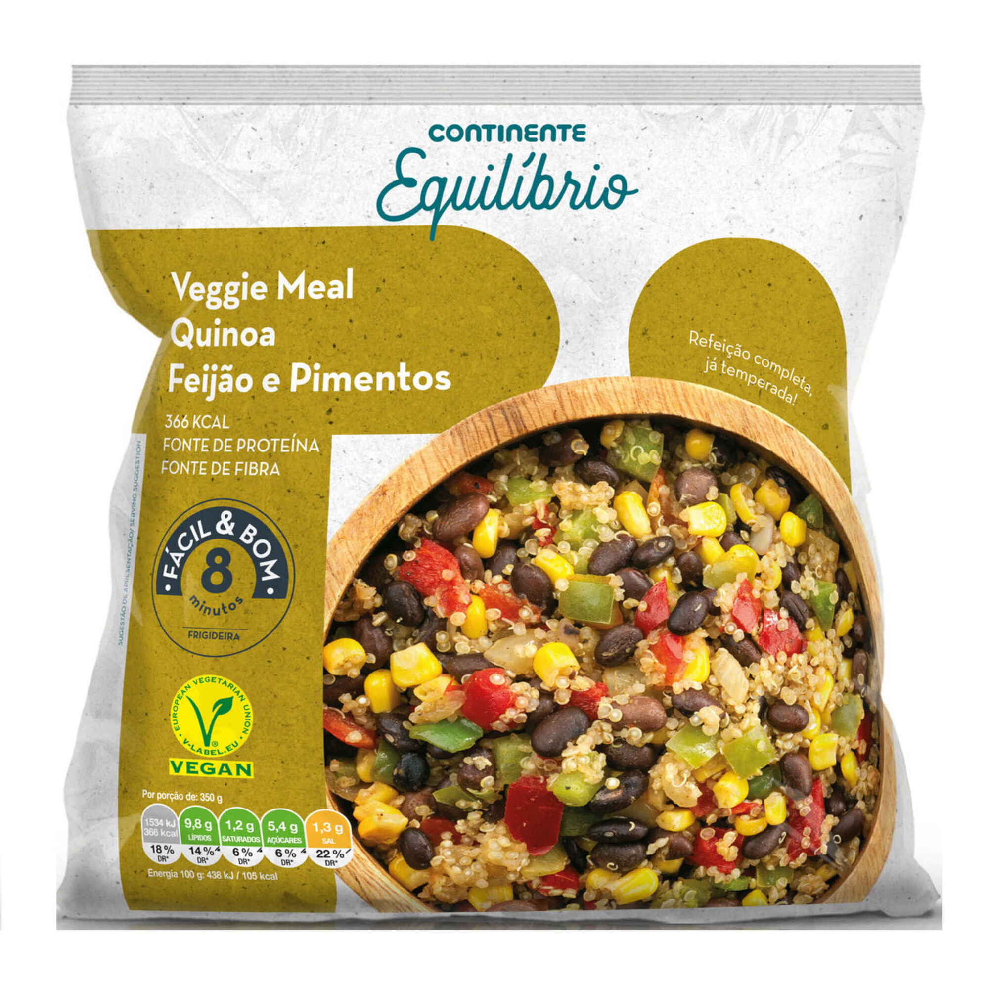 Refeição Vegetariana de Quinoa, Feijão e Pimentos