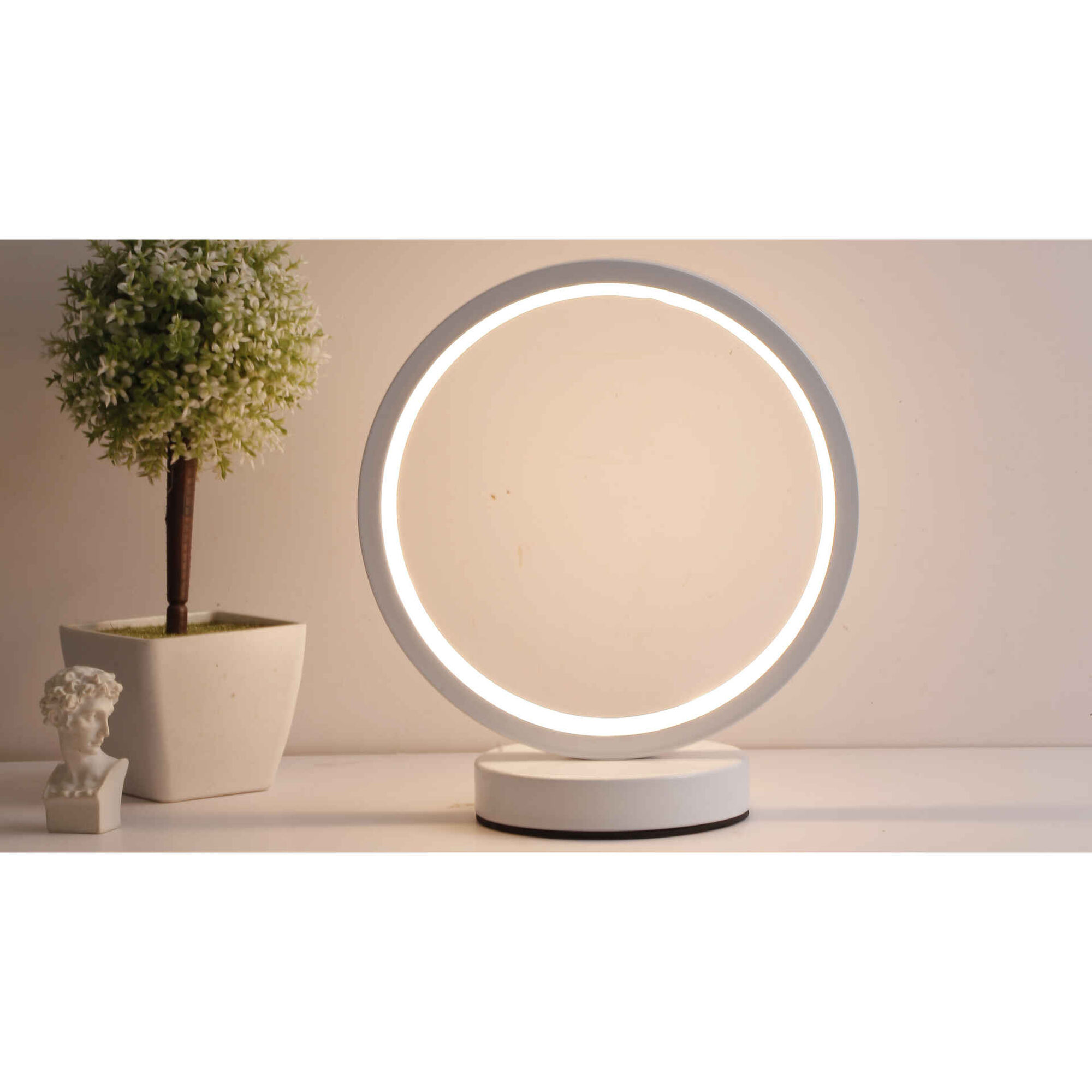 Candeeiro de Mesa Circular Bazar&atilde;o