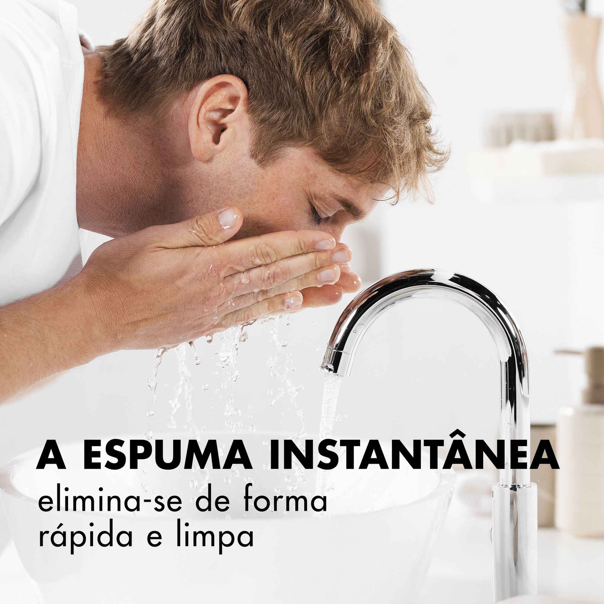 Espuma de Barbear Classic Sensitive Gillette