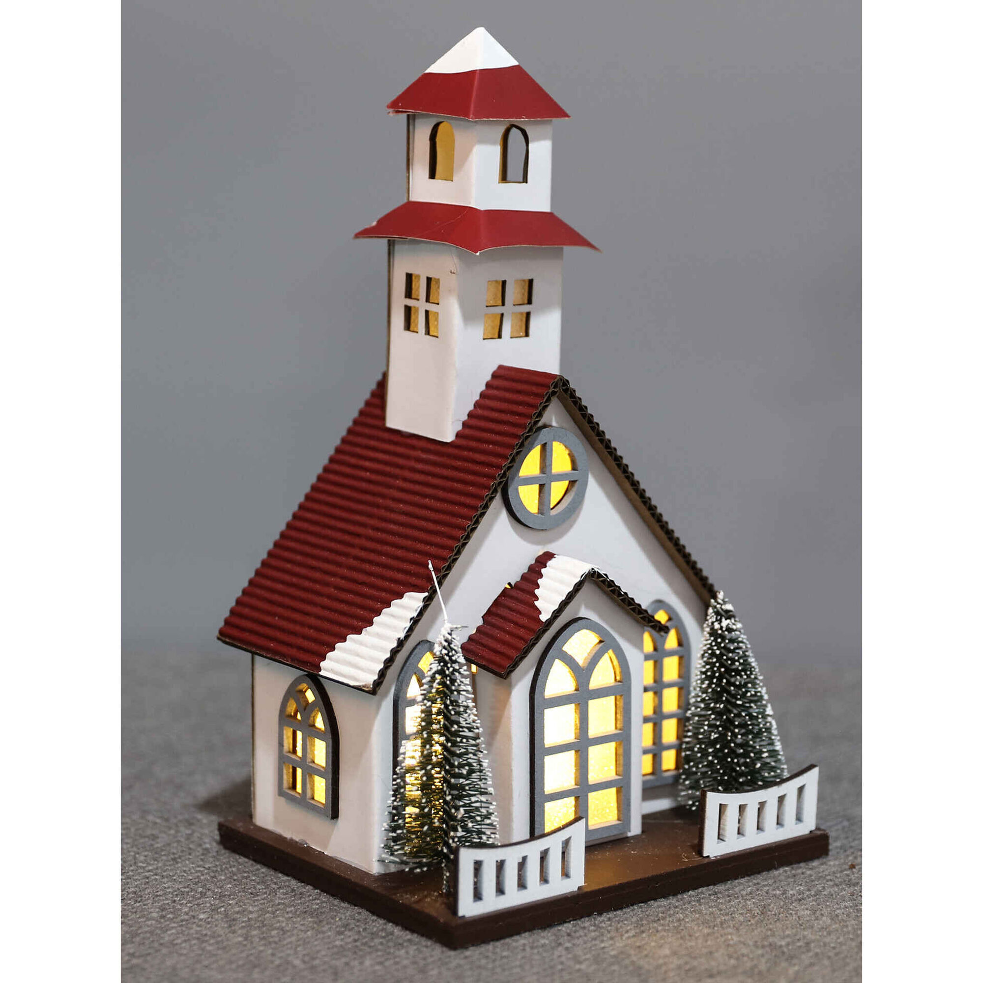 Igreja Branca com Luz