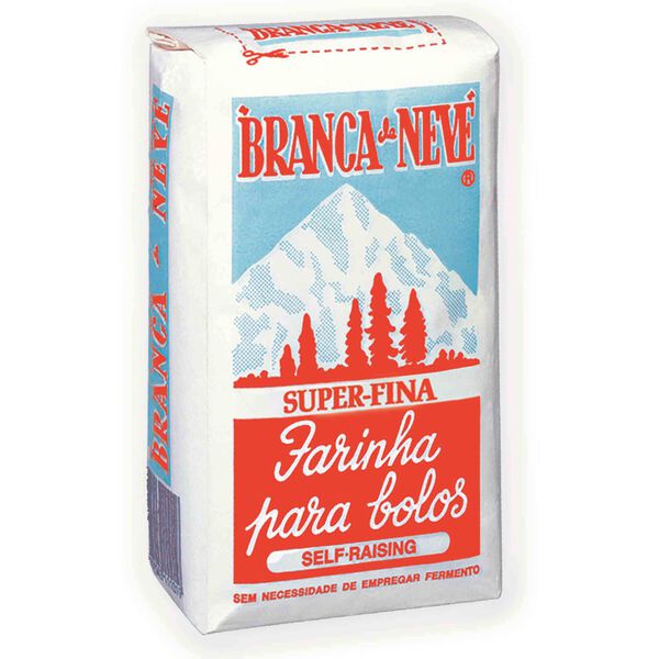 Farinha de Trigo Super Fina com Fermento Branca de Neve