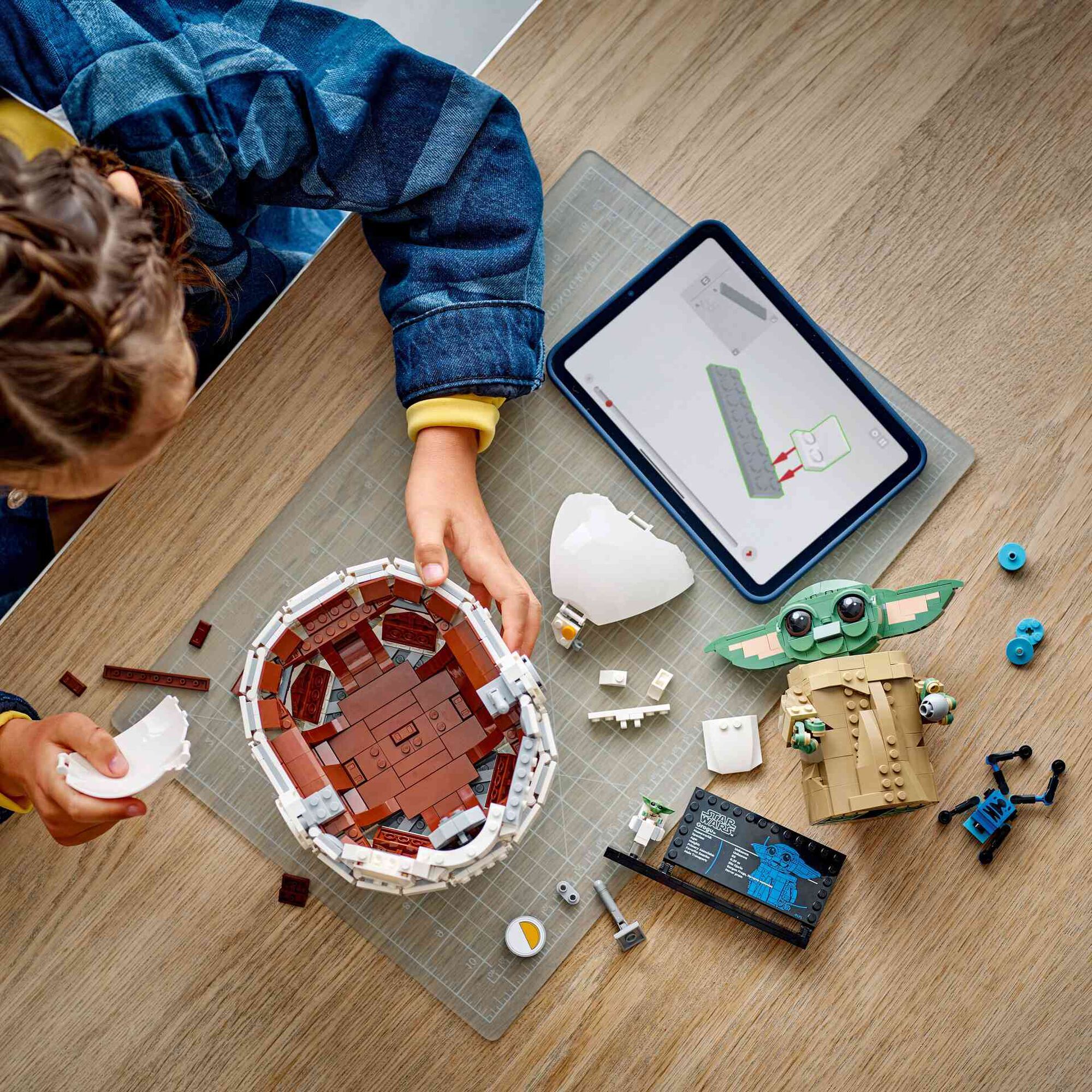 Grogu com Carrinho Planador - 75403