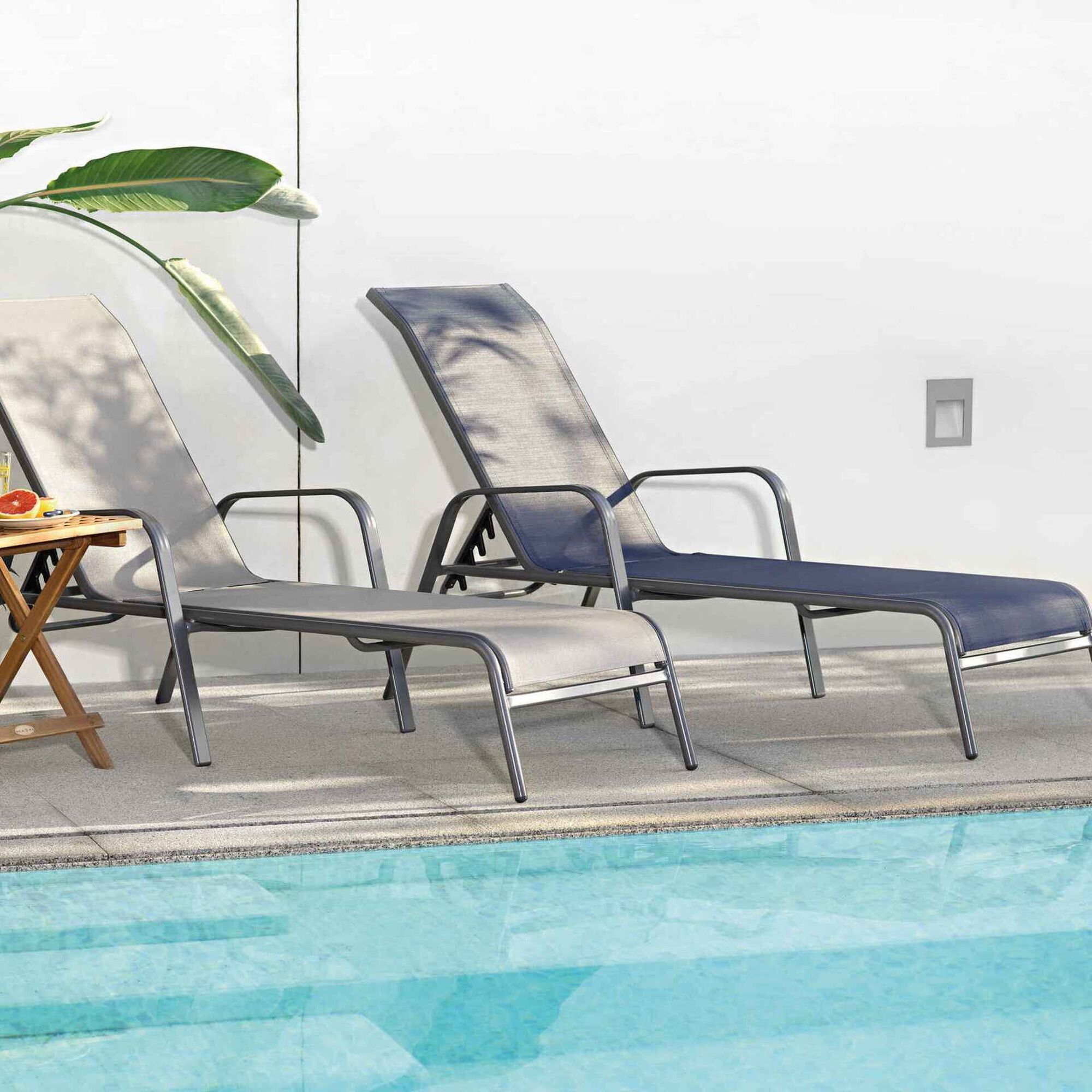 Espreguiçadeira de Alumínio Cinza