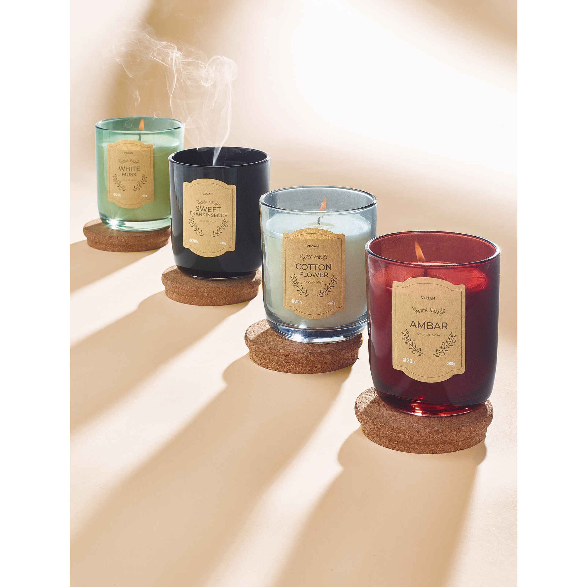 Vela em Copo Preto Vegan Tampa Cortiça 200g Sweet Frankincense