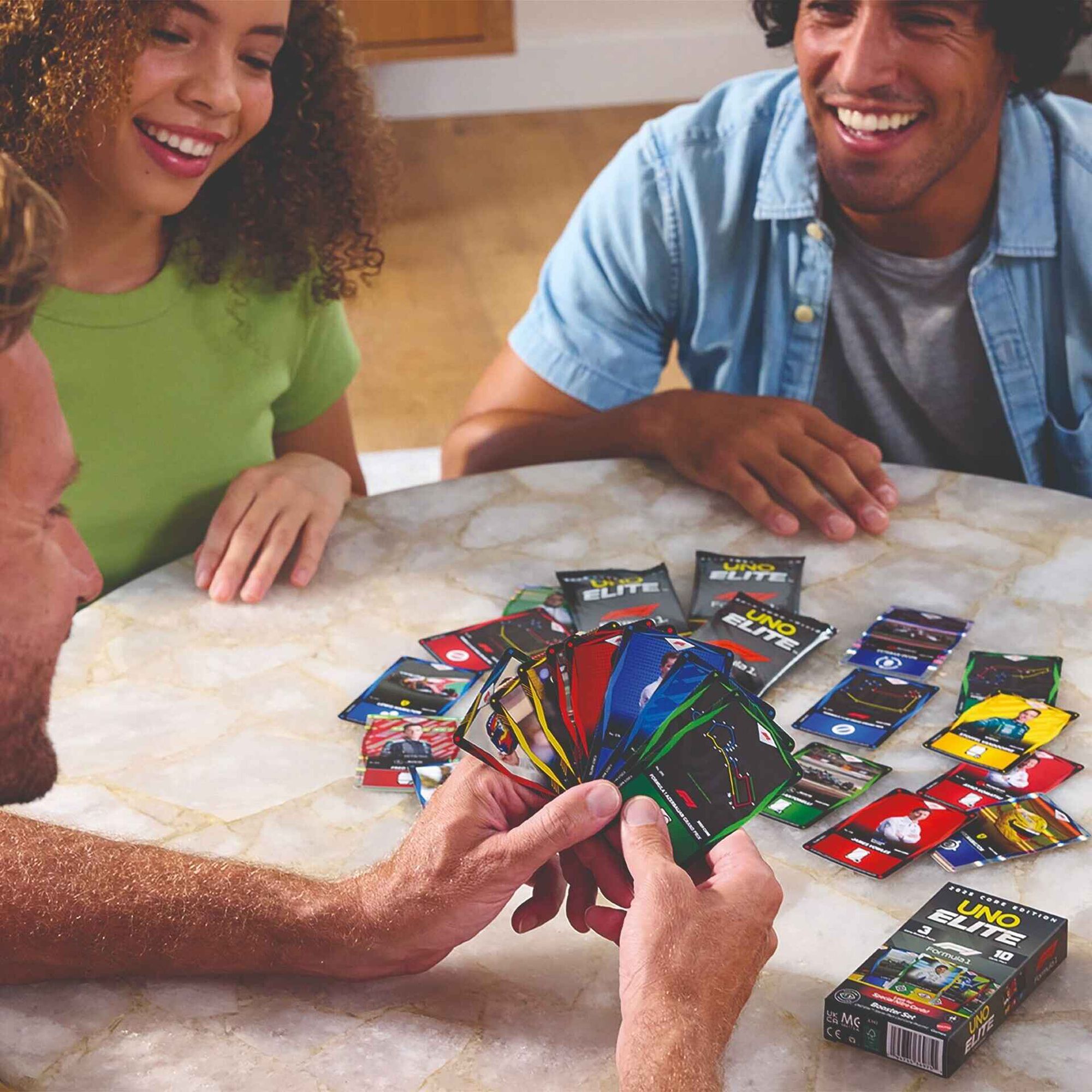 UNO - Jogo de Cartas UNO Elite F&oacute;rmula 1 Pack Refor&ccedil;o