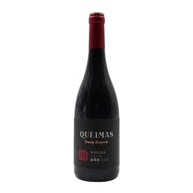 Queimas D&atilde;o Vinho Tinto
