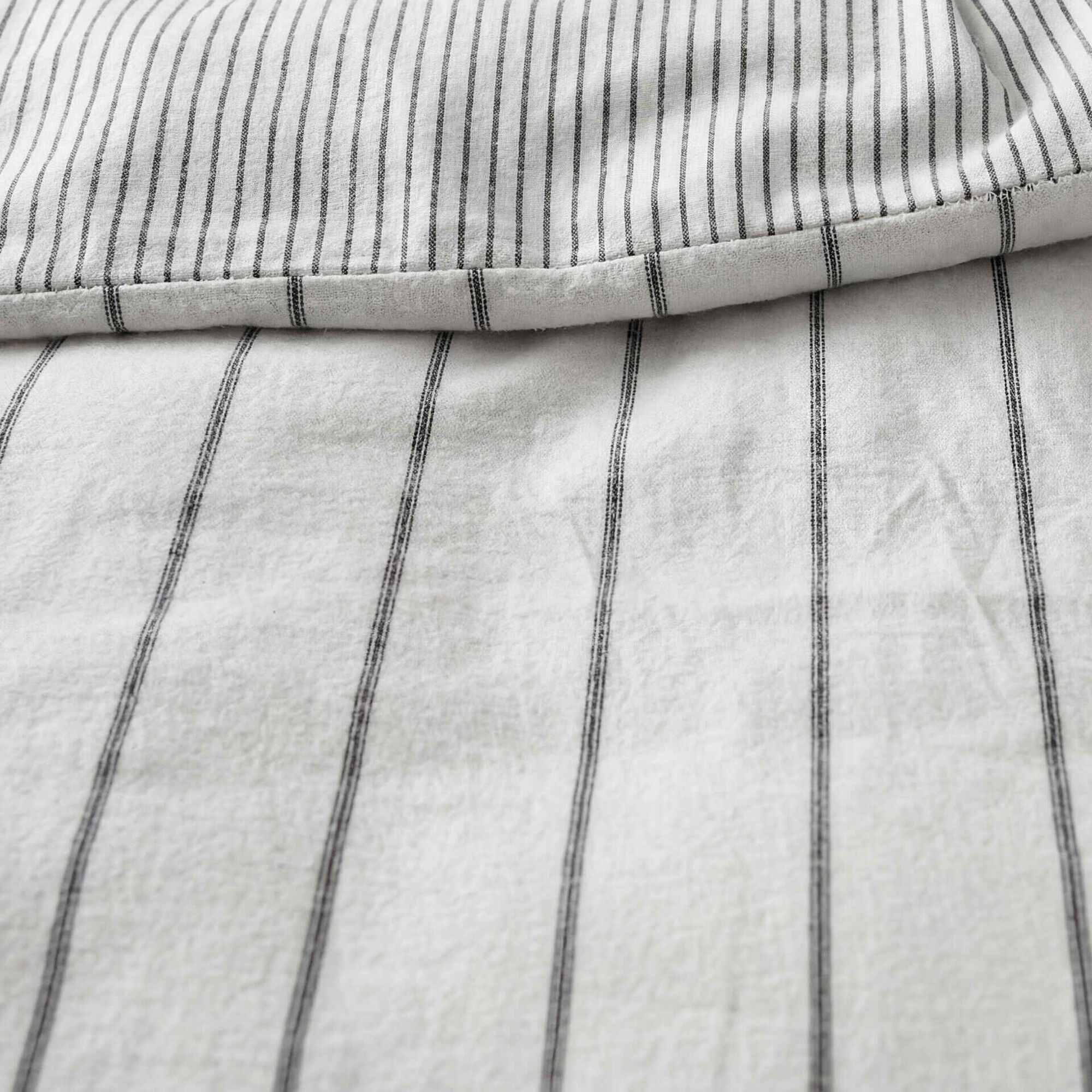 Conjunto Capa de Edred&atilde;o e Fronha 220x160cm Riscas Cinza Kasa