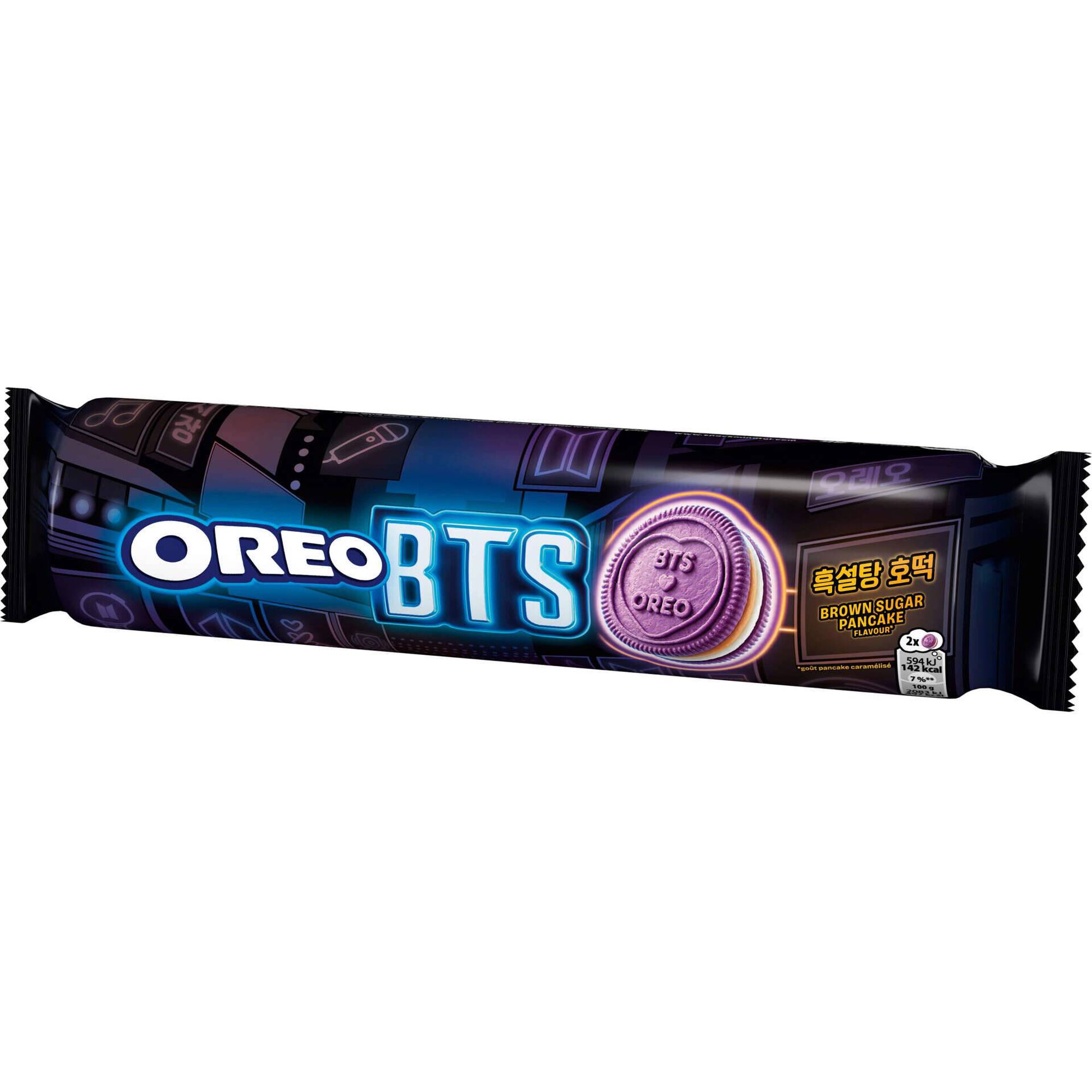 Bolachas de Chocolate com Recheio de Panqueca de A&ccedil;&uacute;car Mascavado BTS Oreo