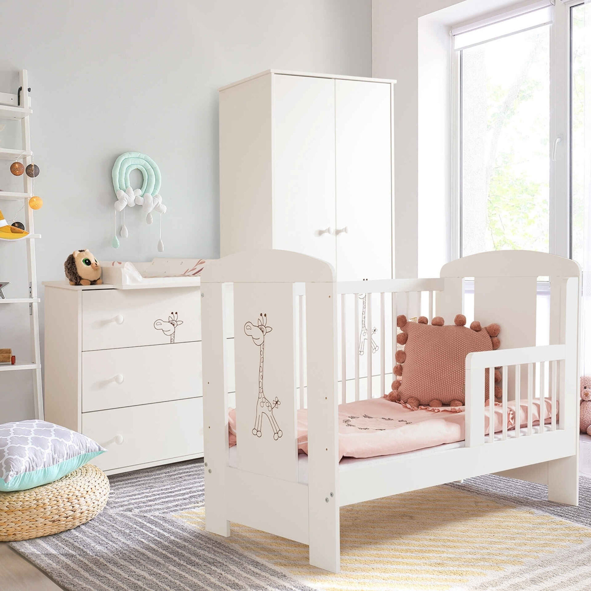 Cómoda 86x85x48cm Branca Girafa