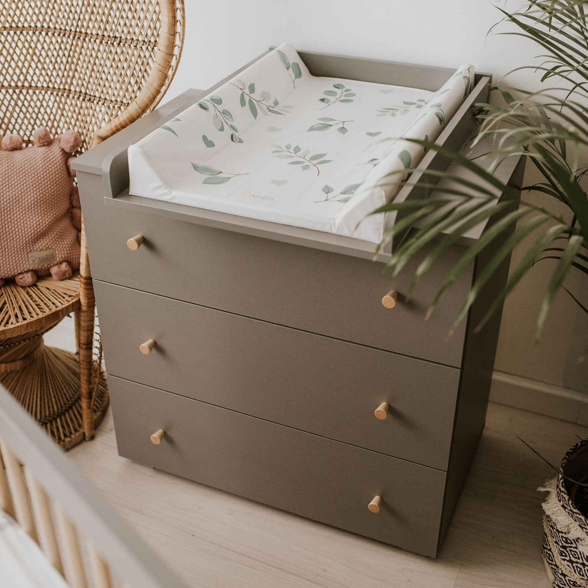 C&oacute;moda 80x48x81cm Cinza Pauline Grafite Twinko