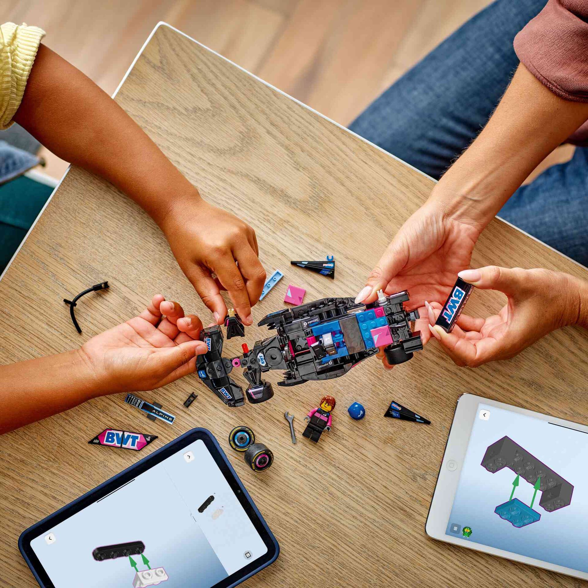 LEGO Speed Champions - Carro de Corrida BWT Alpine F1 Team A524 - 77248