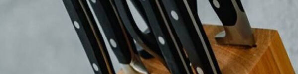 Facas e Utensílios